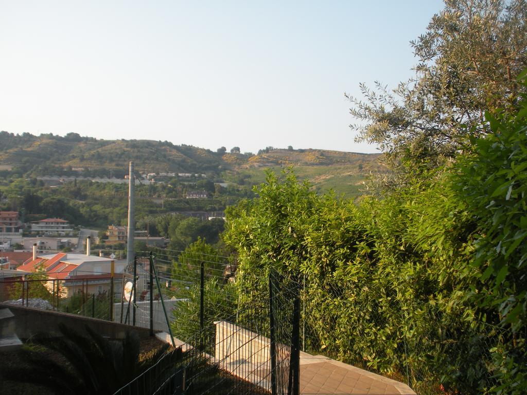 B&B Brezza Marina San Benedetto del Tronto Exterior photo